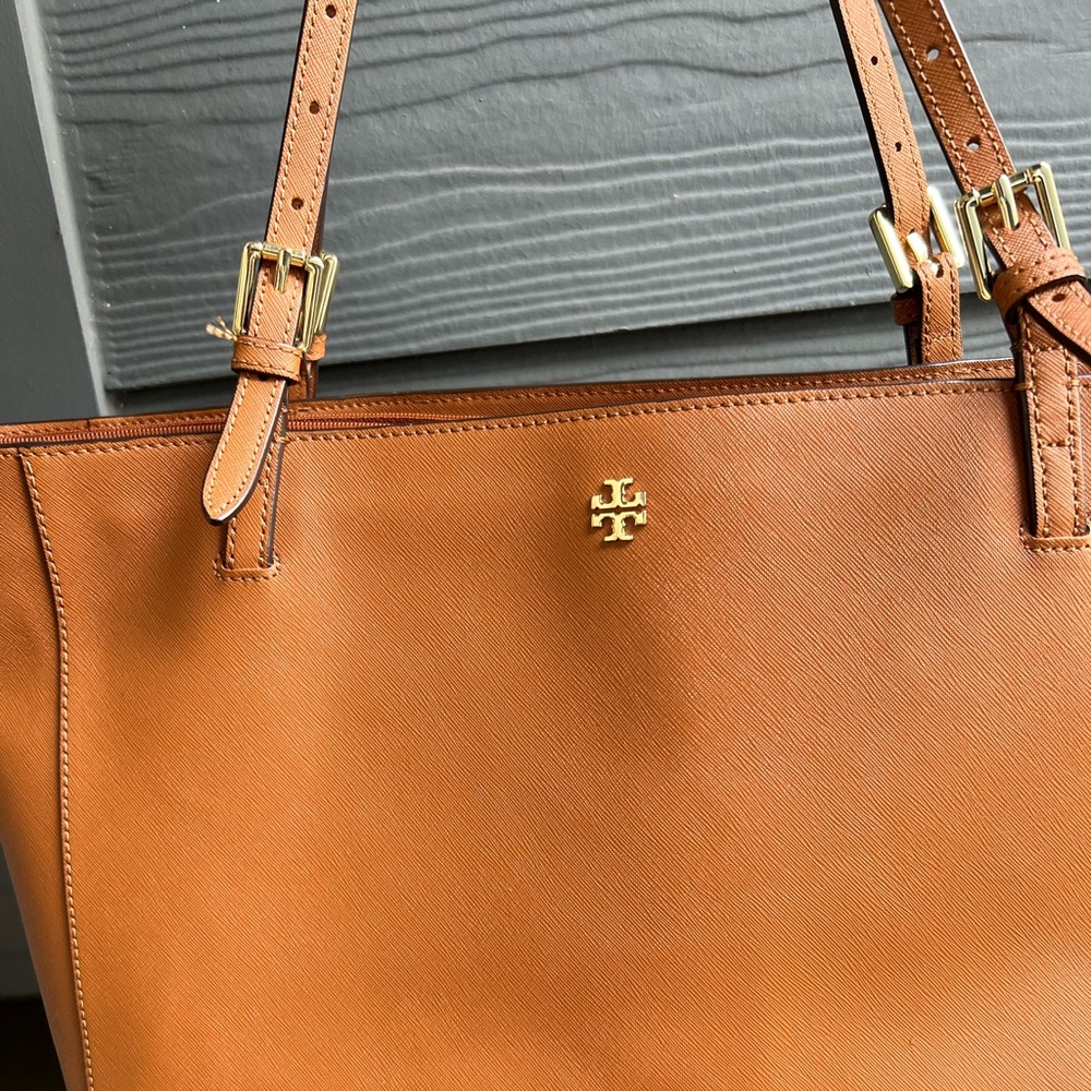Tory Burch Saffiano Tote Brown Tan